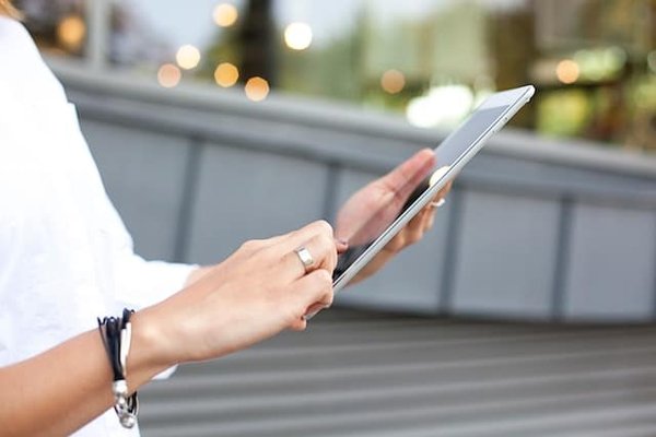 Chatbots: Comment les technologies d'IA réinventent l'expérience client