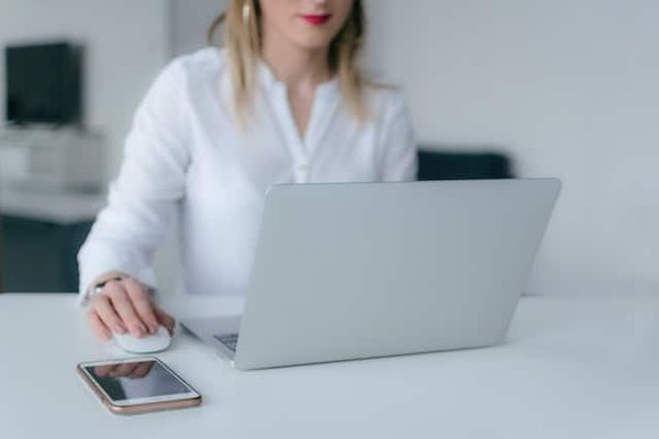 L'univers expansif du cloud computing: des services à la pointe et des avantages incroyables